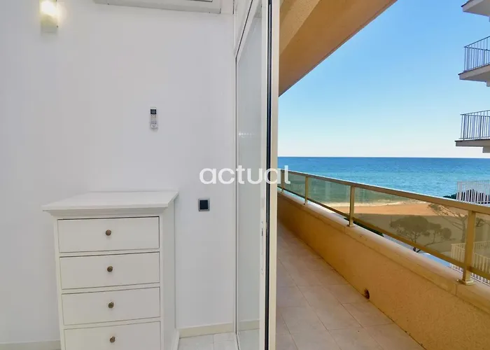 דירה Acapulco 3-3 *