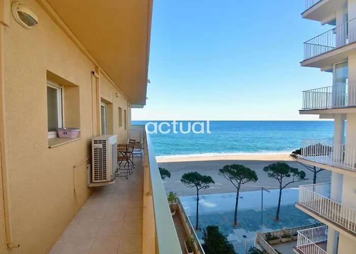 Acapulco 3-3 *